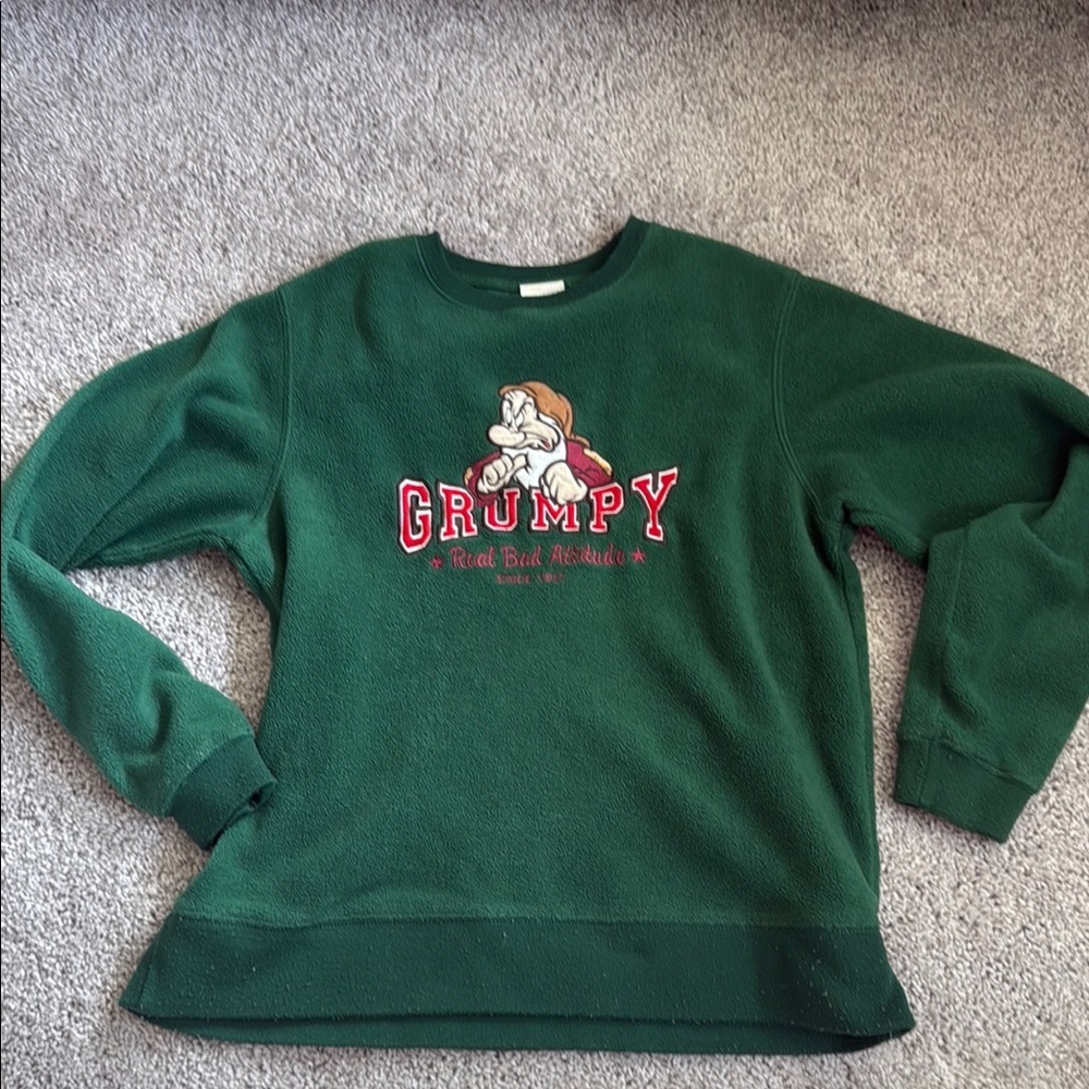 Vintage Disney Store Green Grumpy Sweatshirt Size Small oversized fit